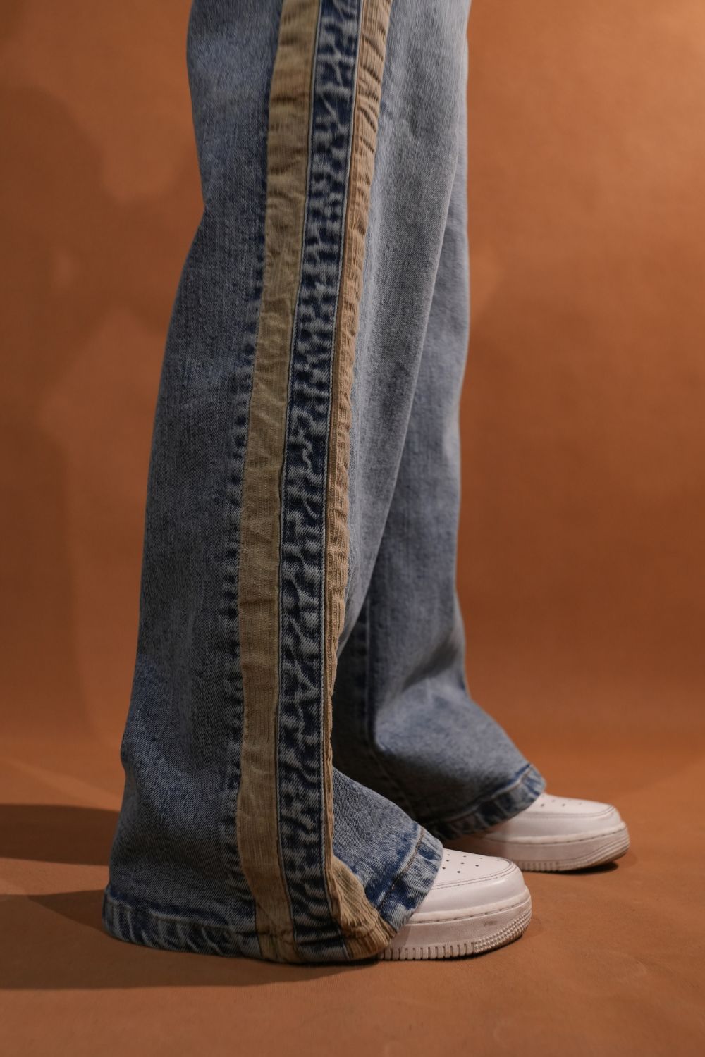 The Driftwood – Light Blue Wide Leg Pant