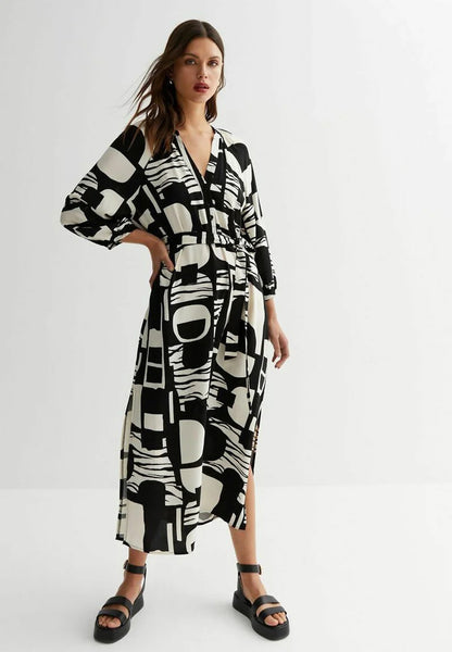 Graphika Abstract Kaftan Dress
